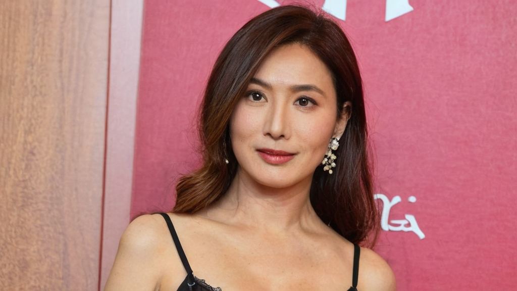 欧洲美乳AV制作公司被指涉探寻异域风情下的性感艺术引发争议王思聪回应万达爆米花未装满事件