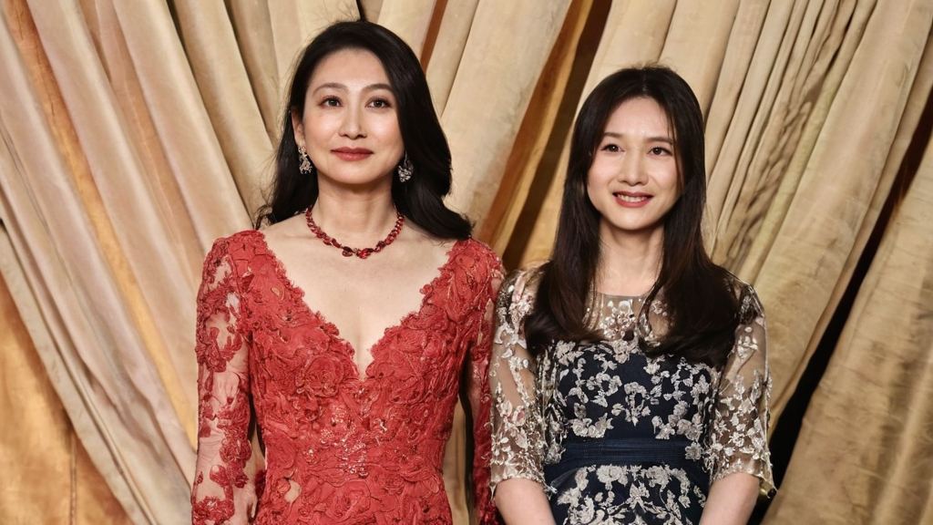 吃瓜少女魏淑芬户外娱乐引发关注 竟与明星视频曝光事件有关联