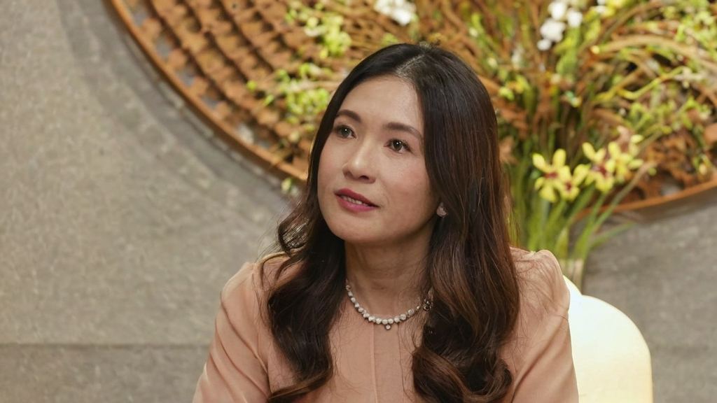 你觉得自己最吸引人的地方是我的大长腿，揭秘首次婚姻背后甜蜜与挑战