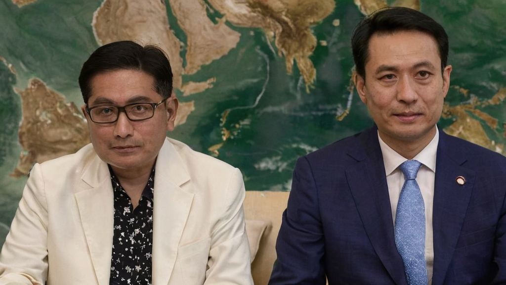 线av紧身衣引发娱乐圈吃瓜热议明星穿着风格骤变