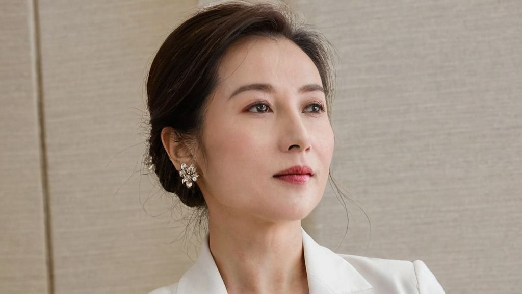 某某明星疑似全职高手穿越而来，绯闻背后隐藏的秘密引发热议